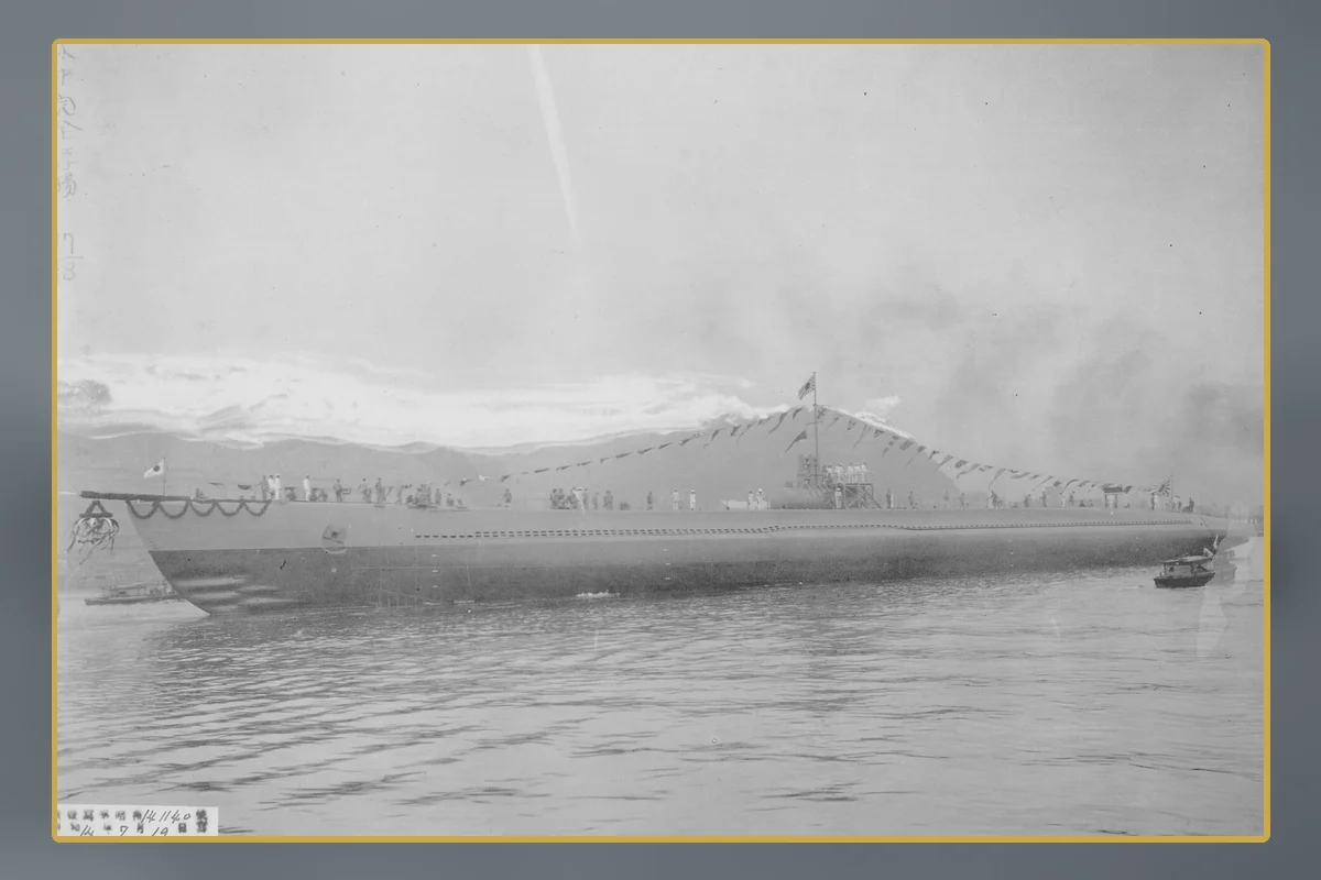 Japanese submarine I-17, which shelled the California coast before the alert