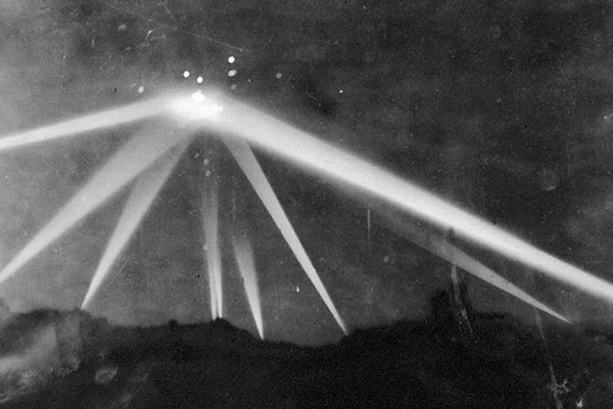 Detail of the searchlight convergence in the iconic 1942 photograph
