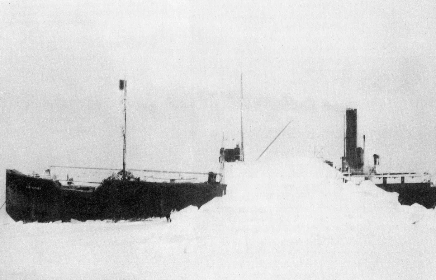 SS Baychimo trapped in Arctic ice in 1931